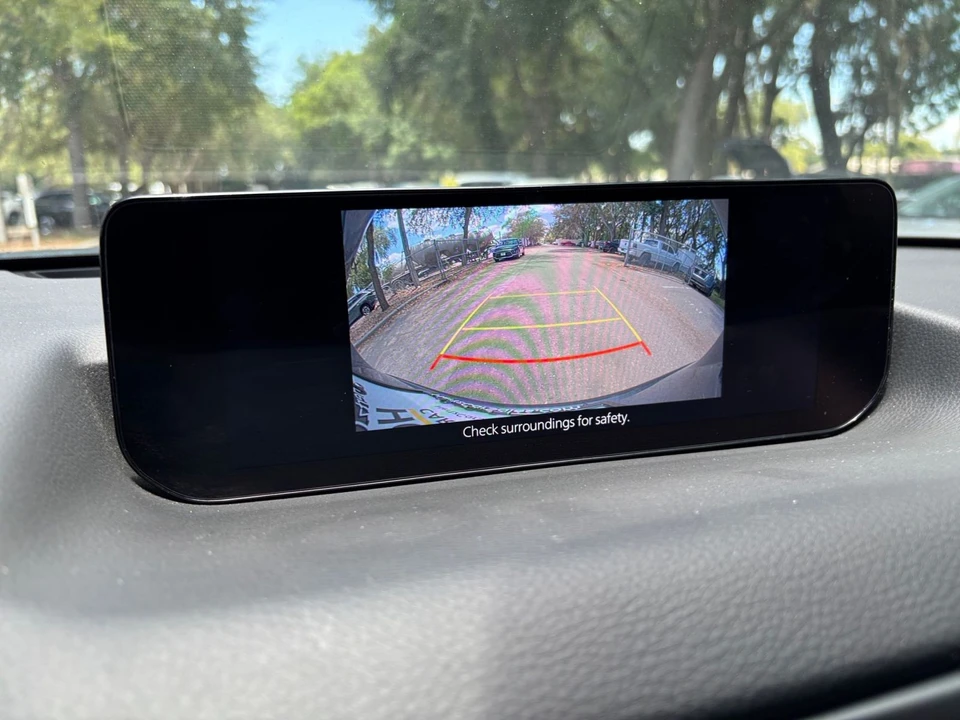 2025 Mazda CX-50 - Image 29 of 31