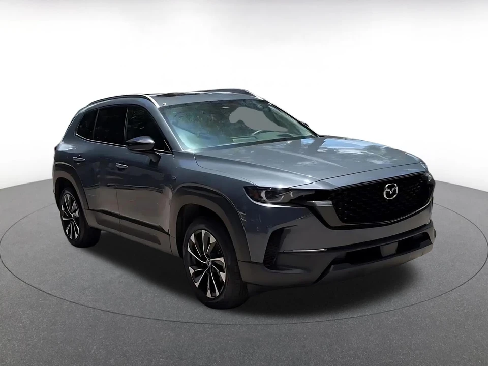 2025 Mazda CX-50 - Image 2 of 31