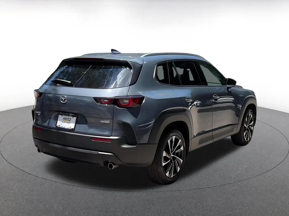 2025 Mazda CX-50 - Image 16 of 31