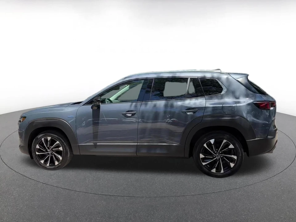 2025 Mazda CX-50 - Image 8 of 31