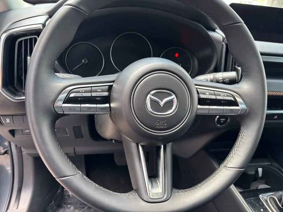 2025 Mazda CX-50 - Image 27 of 31