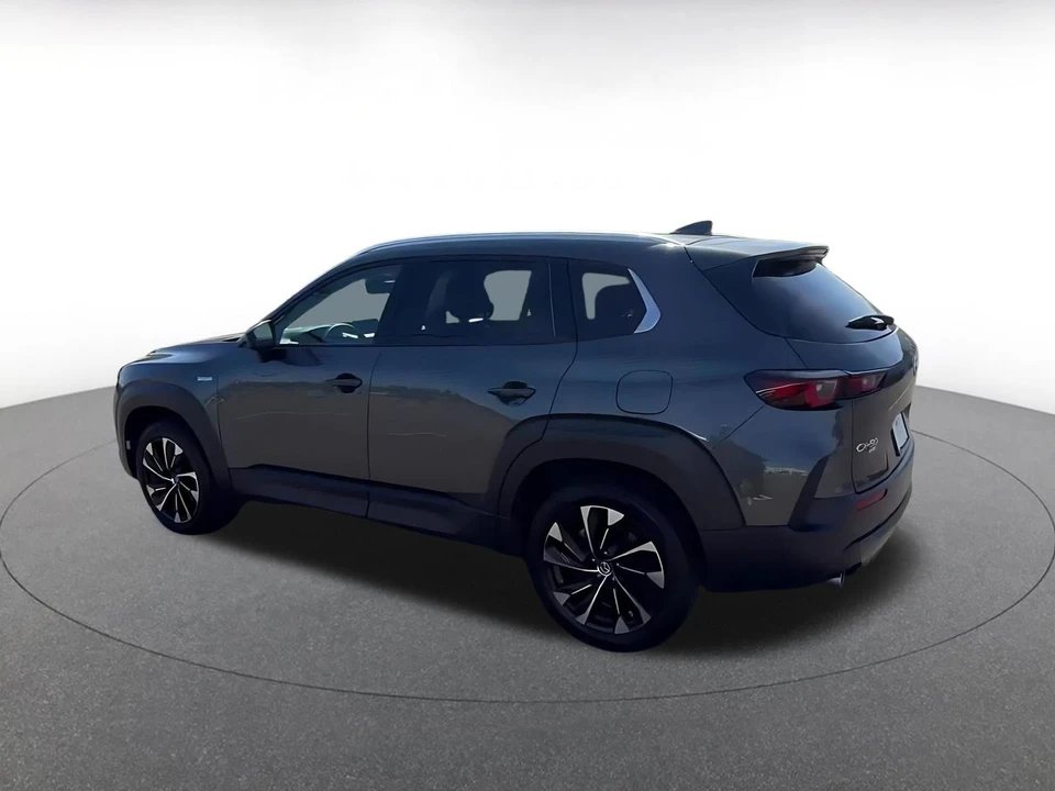 2025 Mazda CX-50 - Image 9 of 31