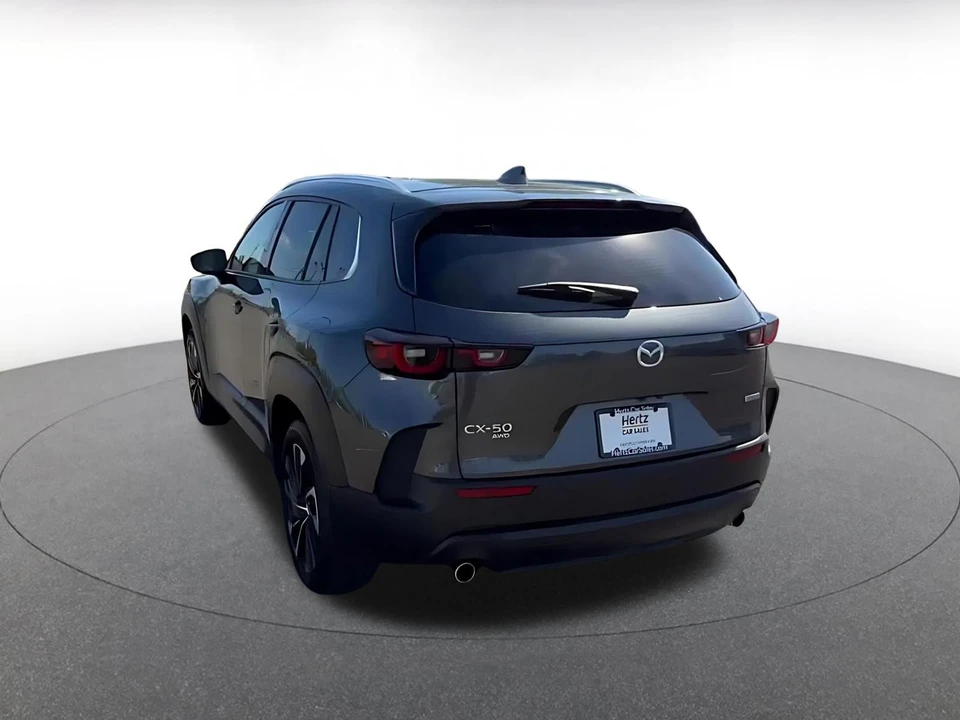 2025 Mazda CX-50 - Image 11 of 31