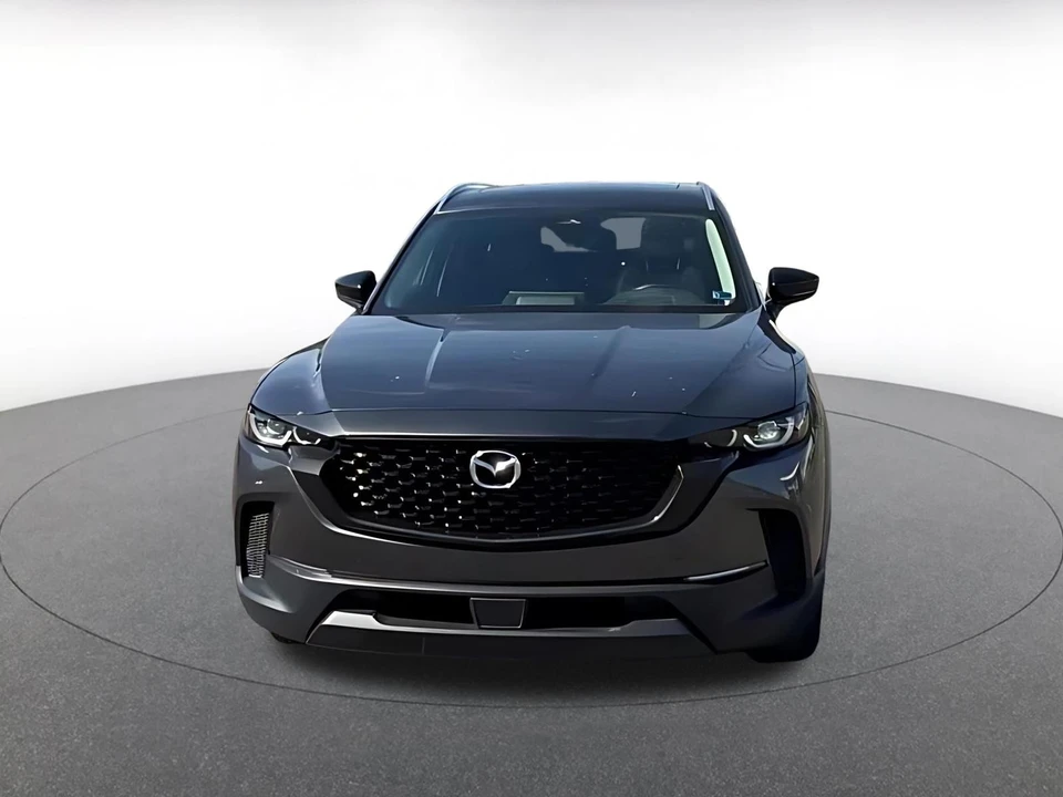2025 Mazda CX-50 - Image 2 of 31