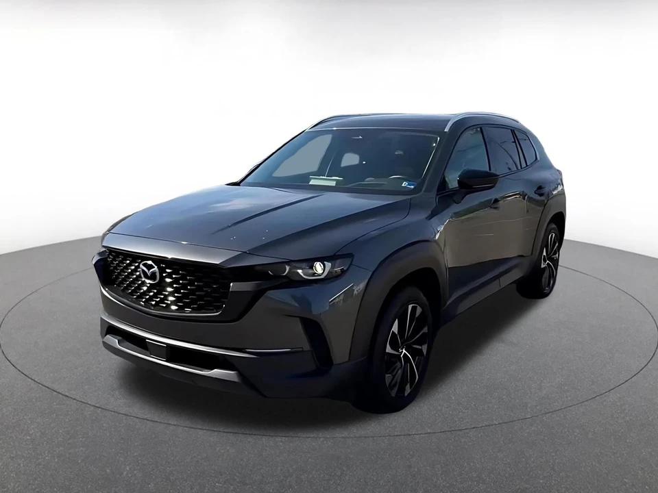 2025 Mazda CX-50 - Image 3 of 31