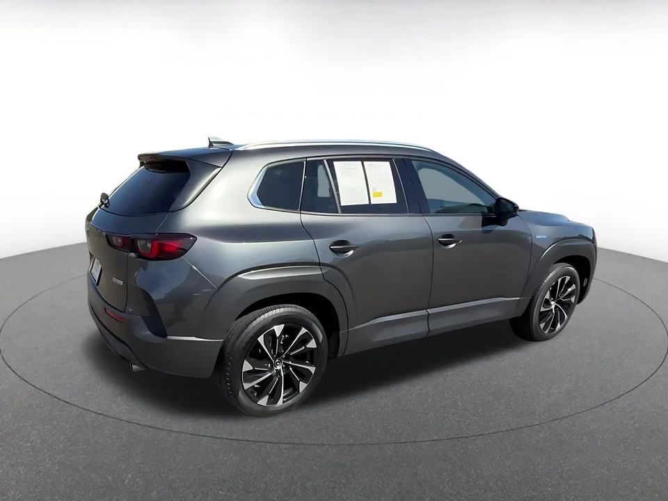 2025 Mazda CX-50 - Image 14 of 31