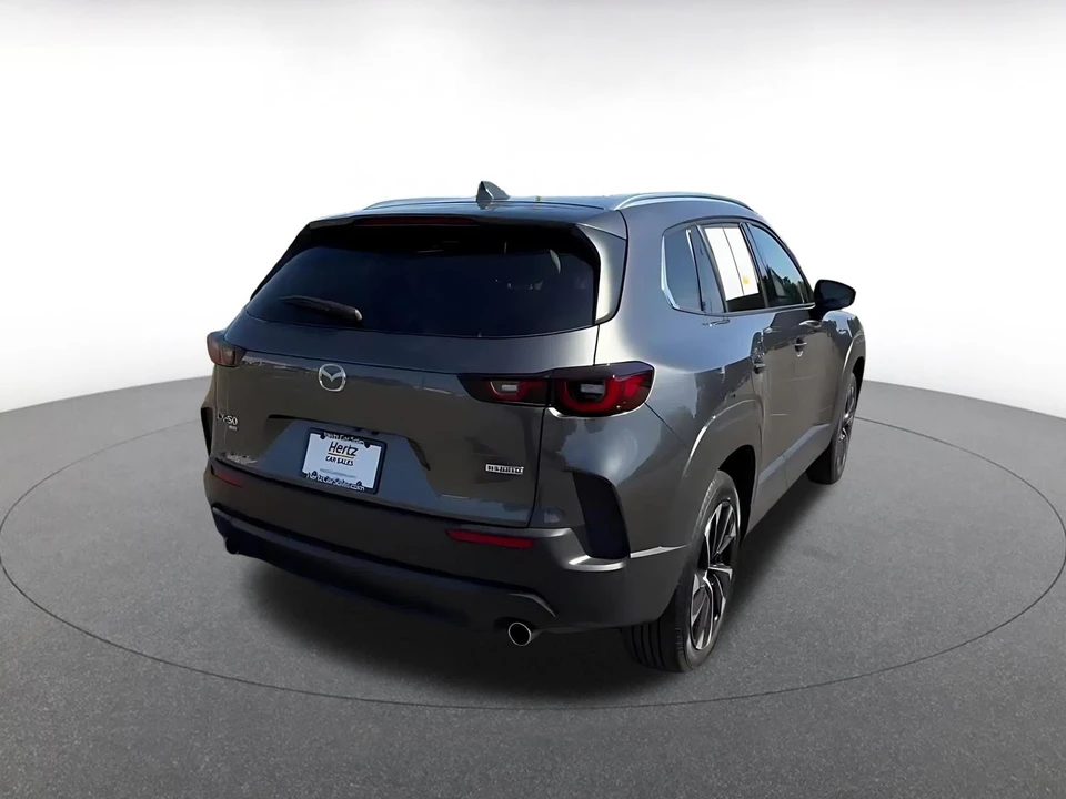 2025 Mazda CX-50 - Image 13 of 31