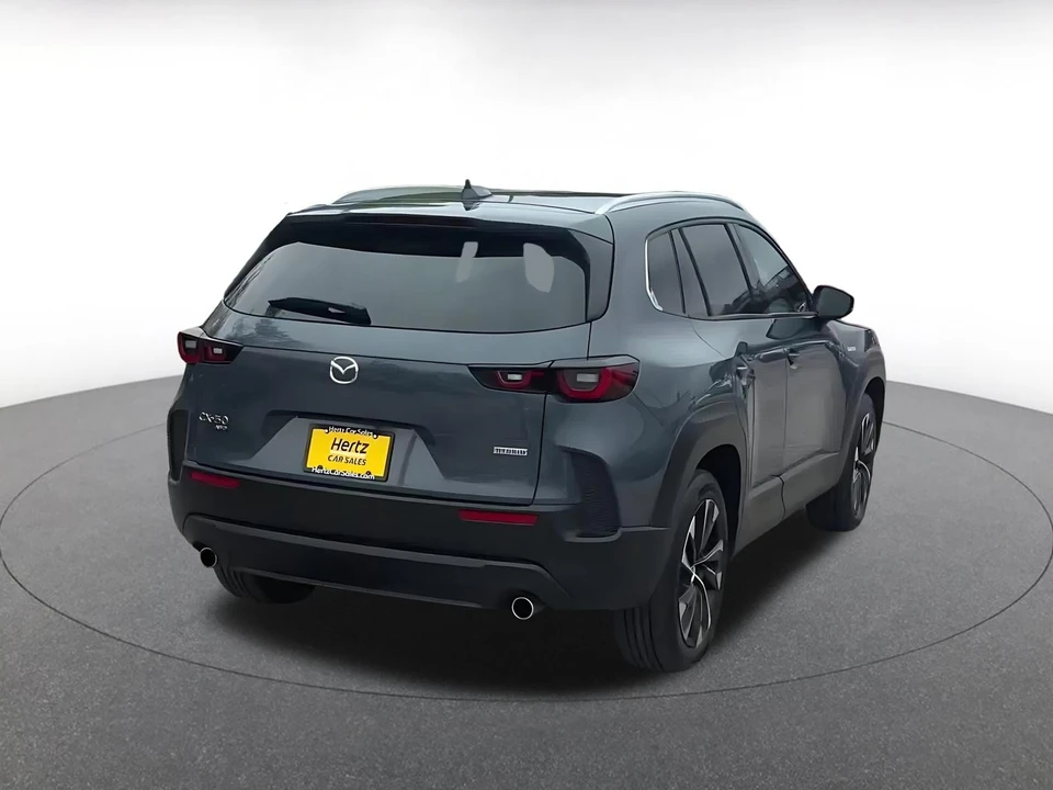 2025 Mazda CX-50 - Image 16 of 31