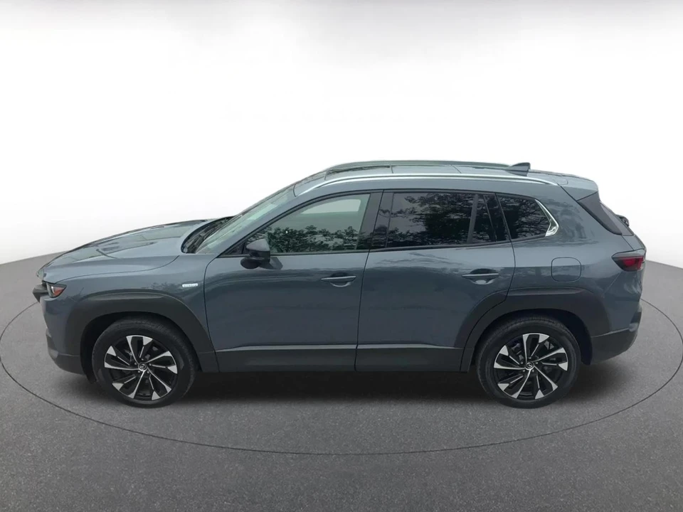 2025 Mazda CX-50 - Image 7 of 31