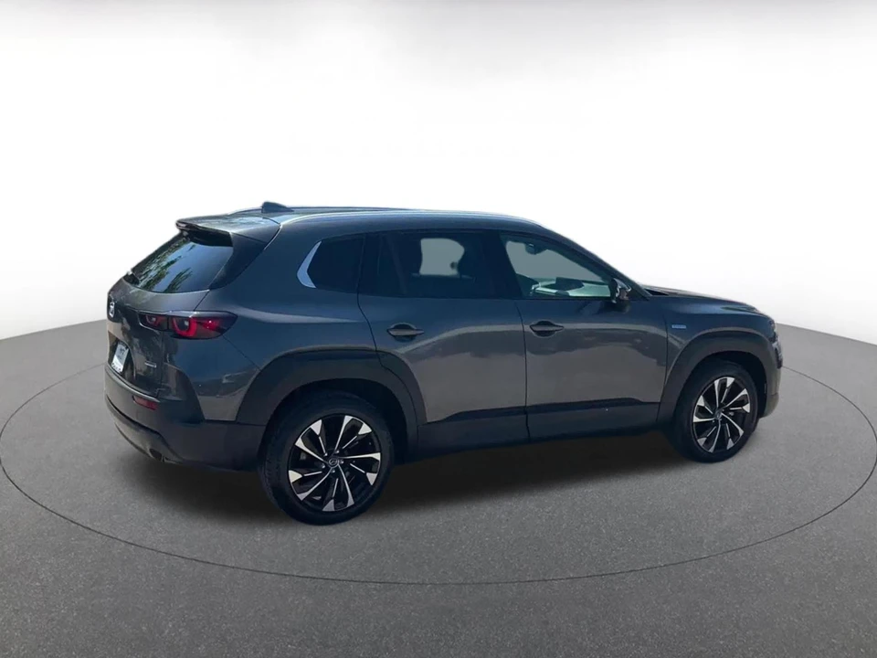 2025 Mazda CX-50 - Image 14 of 31