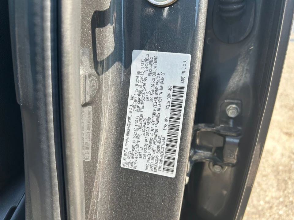 2025 Mazda CX-50 - Image 26 of 31