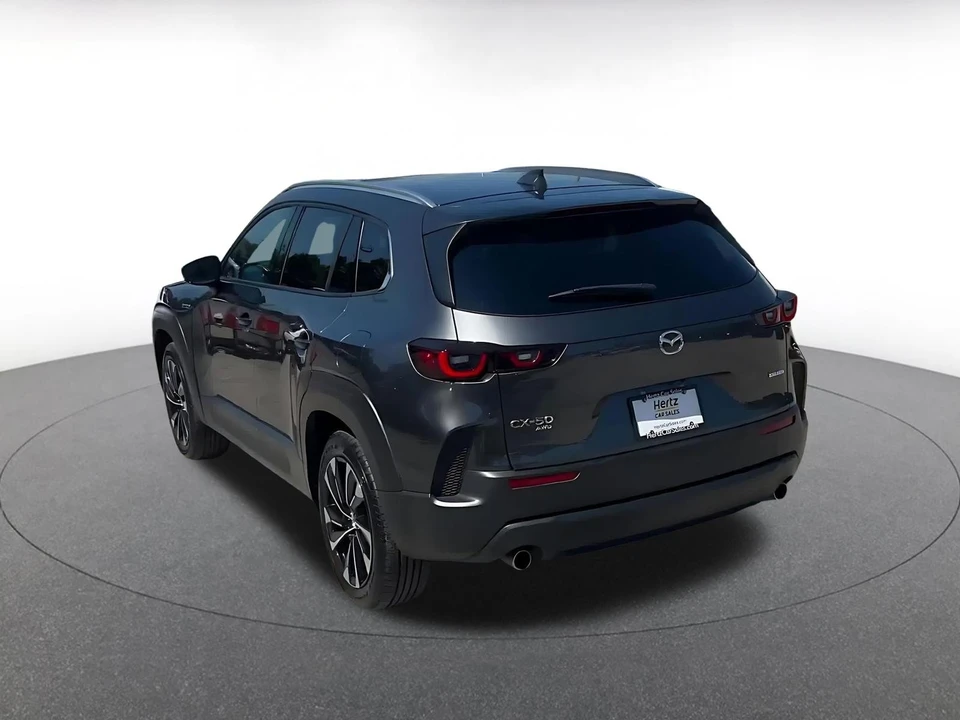 2025 Mazda CX-50 - Image 13 of 31