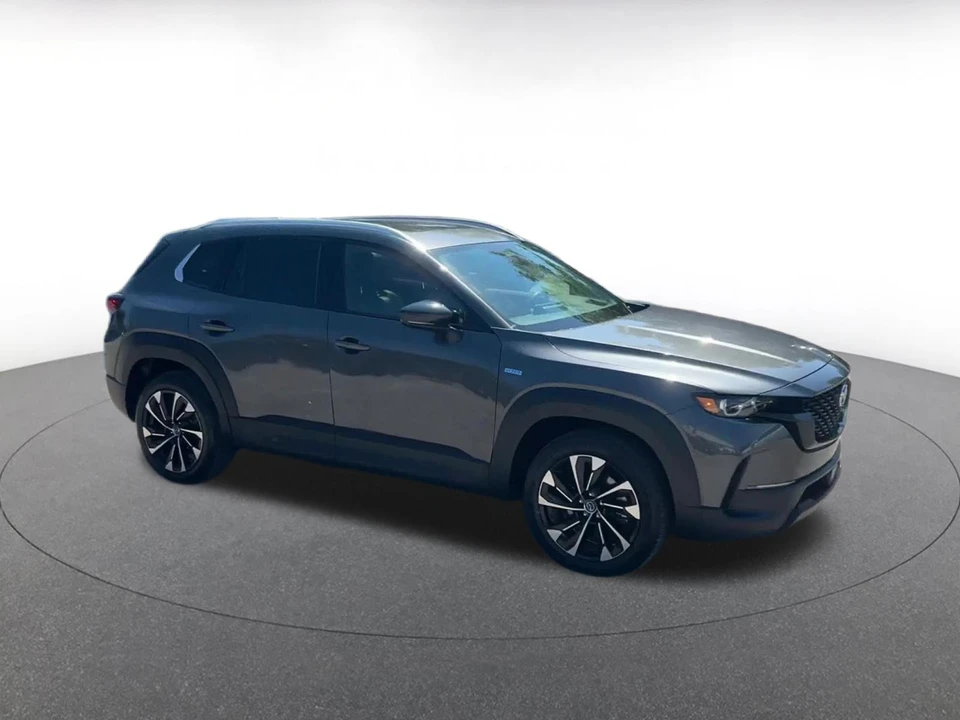 2025 Mazda CX-50 - Image 2 of 31
