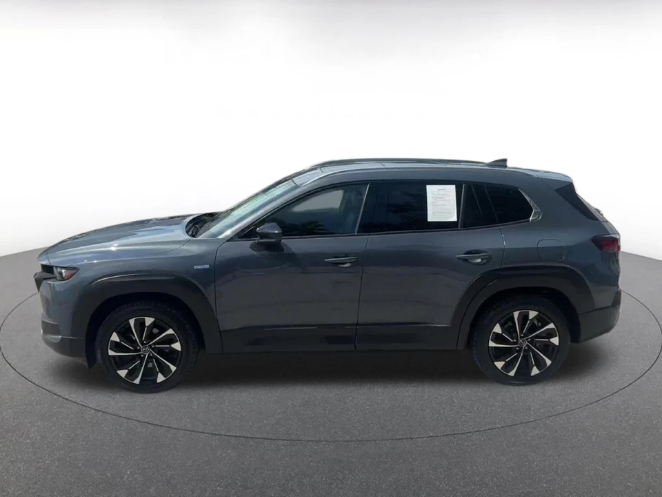 2025 Mazda CX-50 - Image 9 of 31
