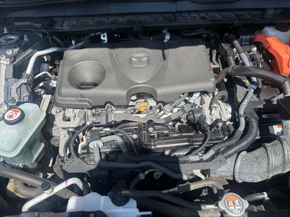 2025 Mazda CX-50 - Image 30 of 31