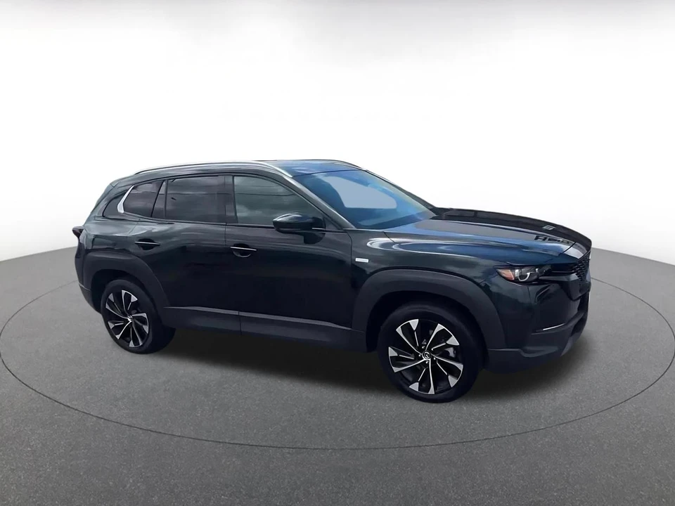 2025 Mazda CX-50 - Image 2 of 31