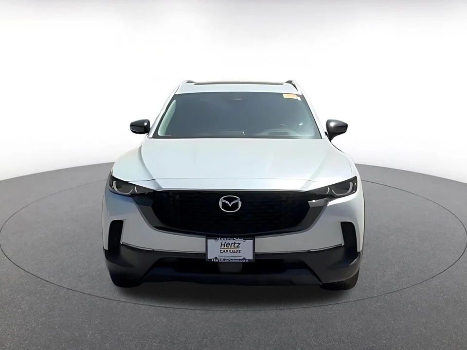 2025 Mazda CX-50 - Image 4 of 31