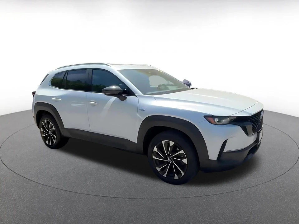 2025 Mazda CX-50 - Image 2 of 31