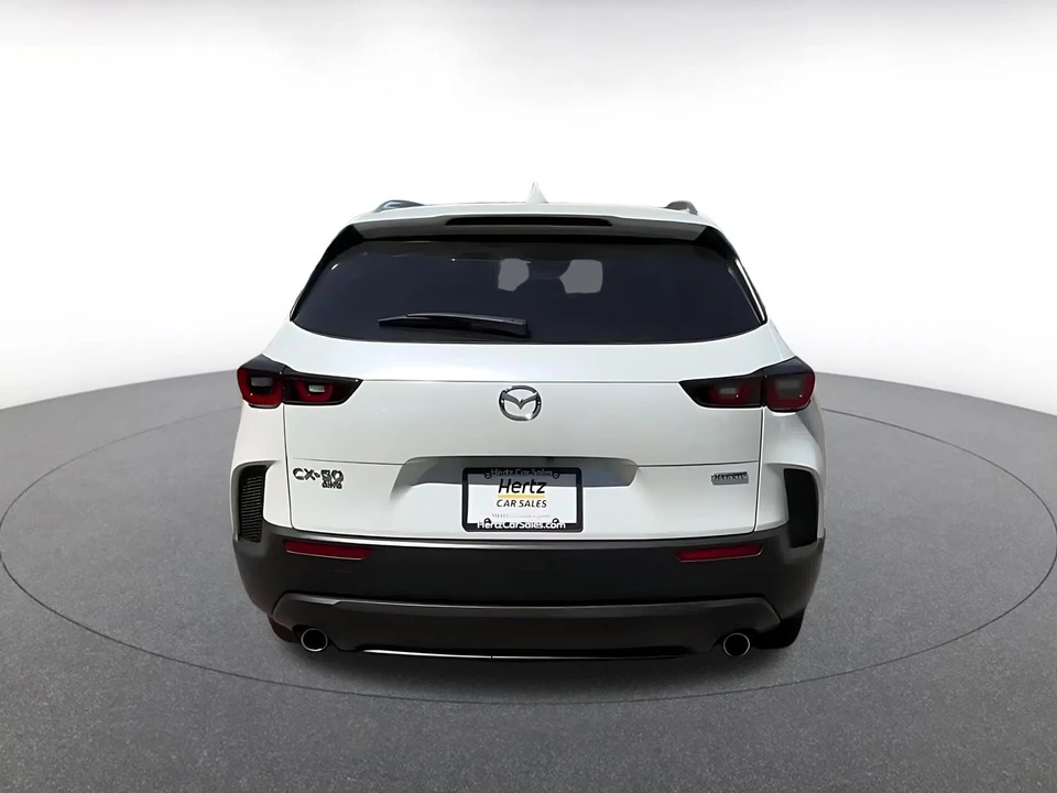 2025 Mazda CX-50 - Image 14 of 31