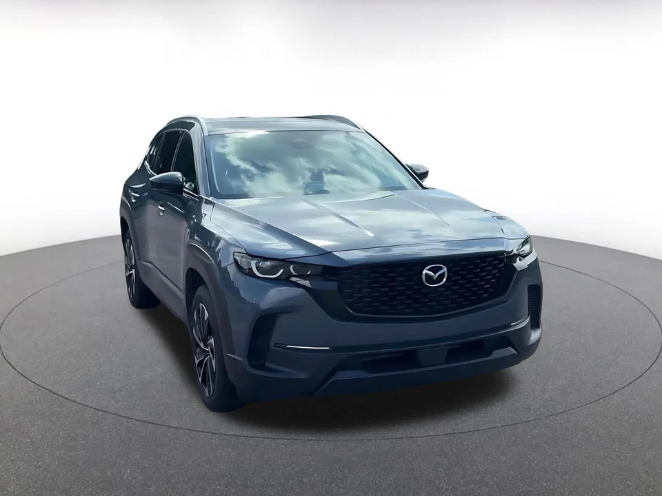 2025 Mazda CX-50 - Image 3 of 31