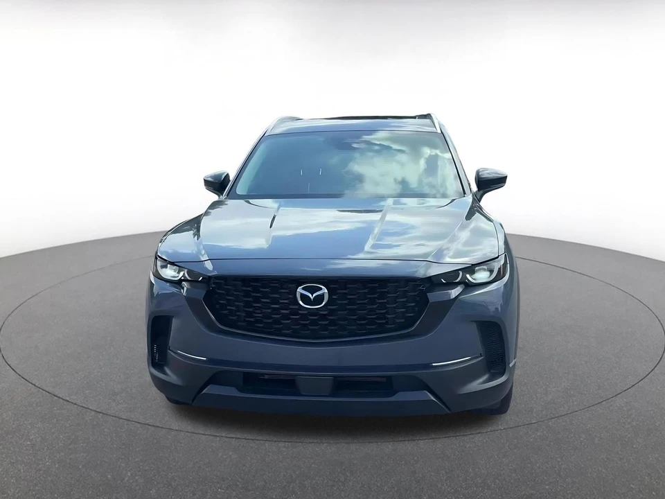 2025 Mazda CX-50 - Image 4 of 31