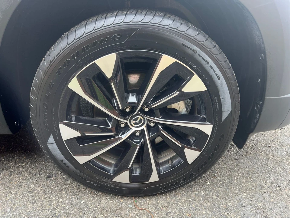 2025 Mazda CX-50 - Image 27 of 31