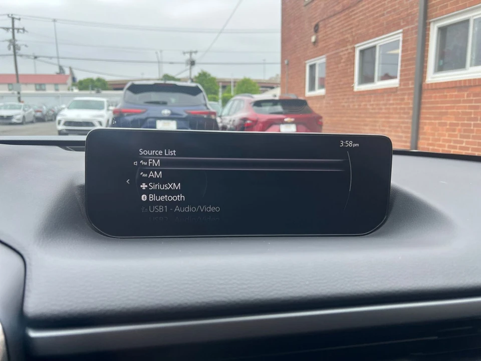 2025 Mazda CX-50 - Image 16 of 31