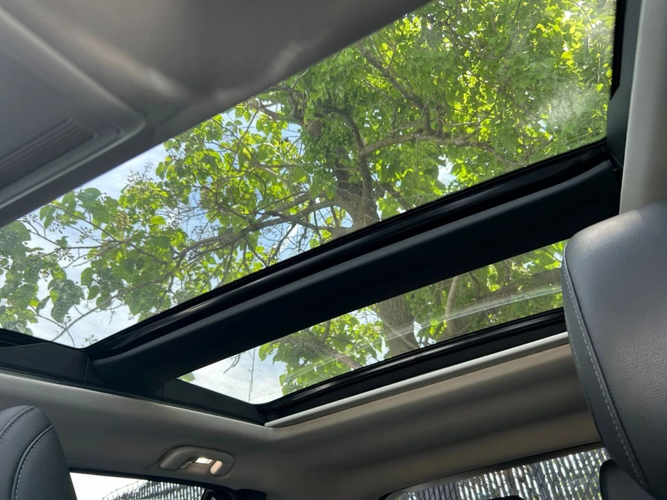 2025 Mazda CX-50 - Image 27 of 31