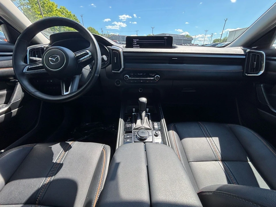 2025 Mazda CX-50 - Image 28 of 31