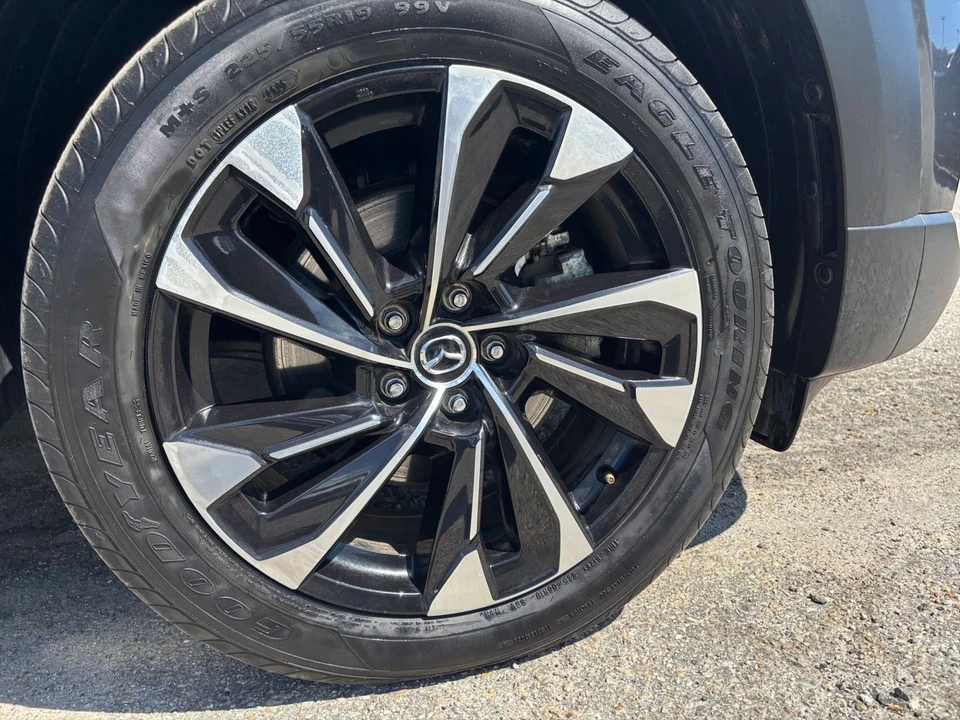 2025 Mazda CX-50 - Image 30 of 31