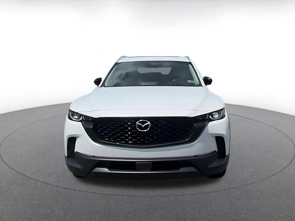 2025 Mazda CX-50 - Image 4 of 31