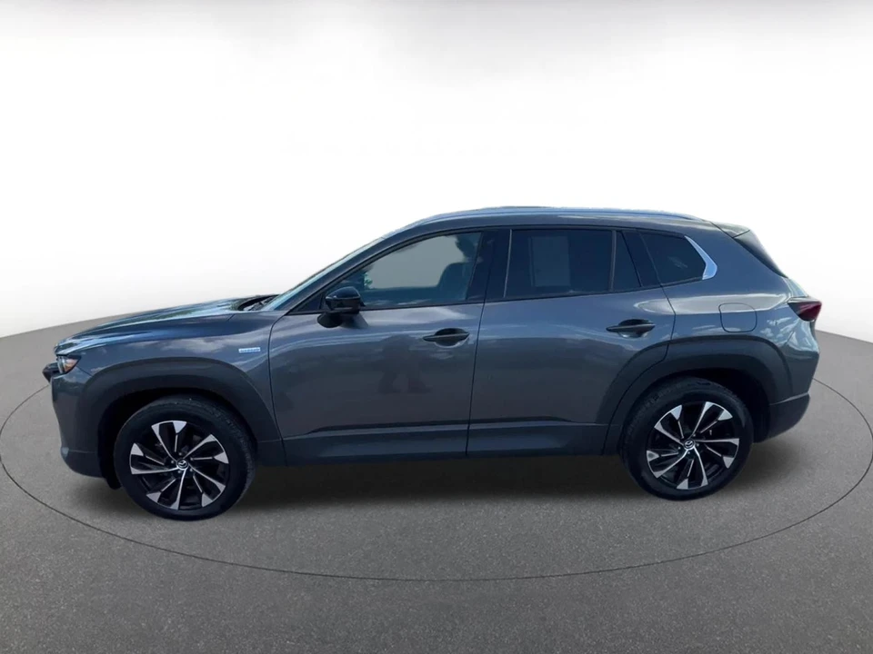2025 Mazda CX-50 - Image 8 of 31