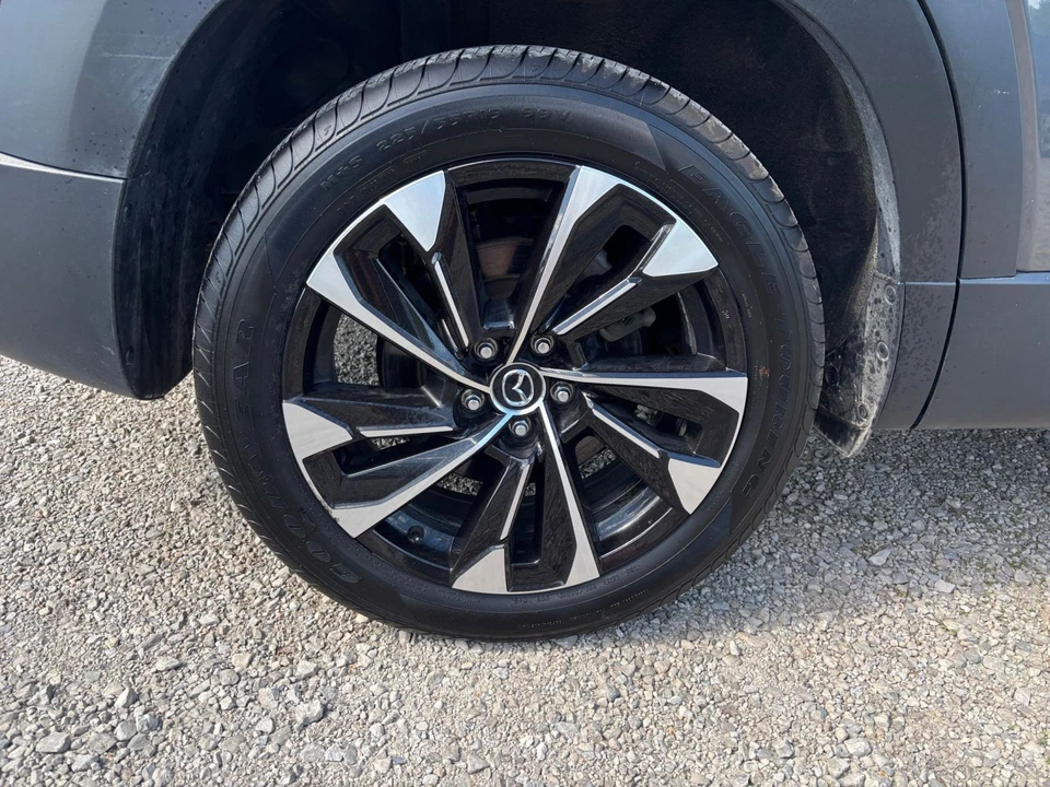 2025 Mazda CX-50 - Image 29 of 31