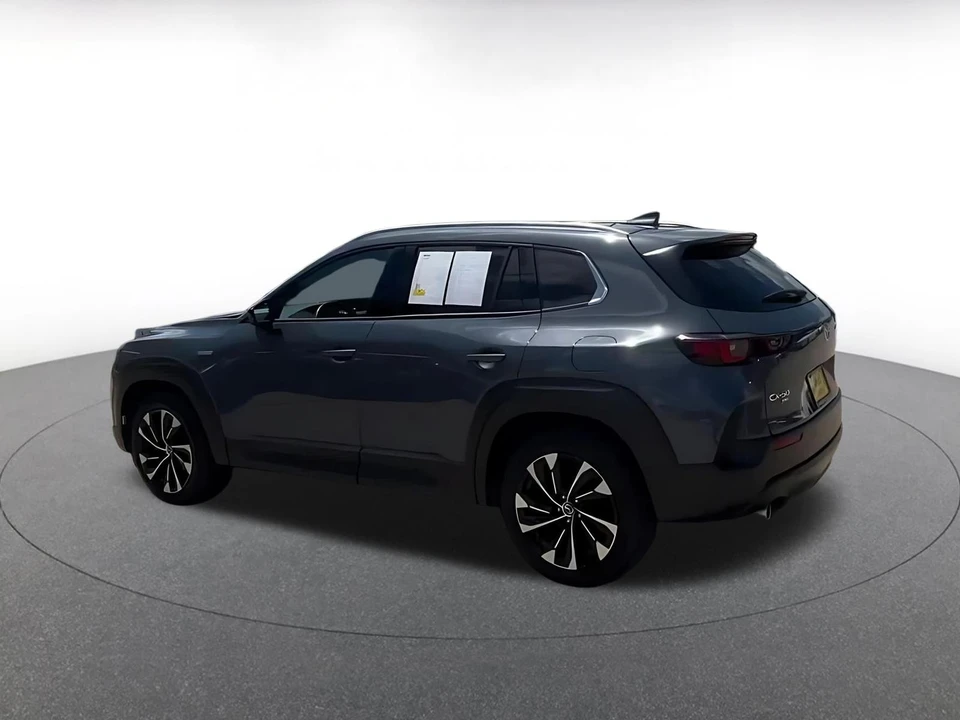 2025 Mazda CX-50 - Image 12 of 31