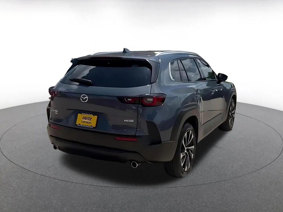 2025 Mazda CX-50 - Image 16 of 31