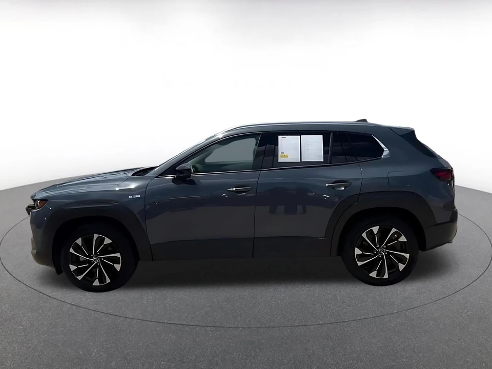 2025 Mazda CX-50 - Image 11 of 31