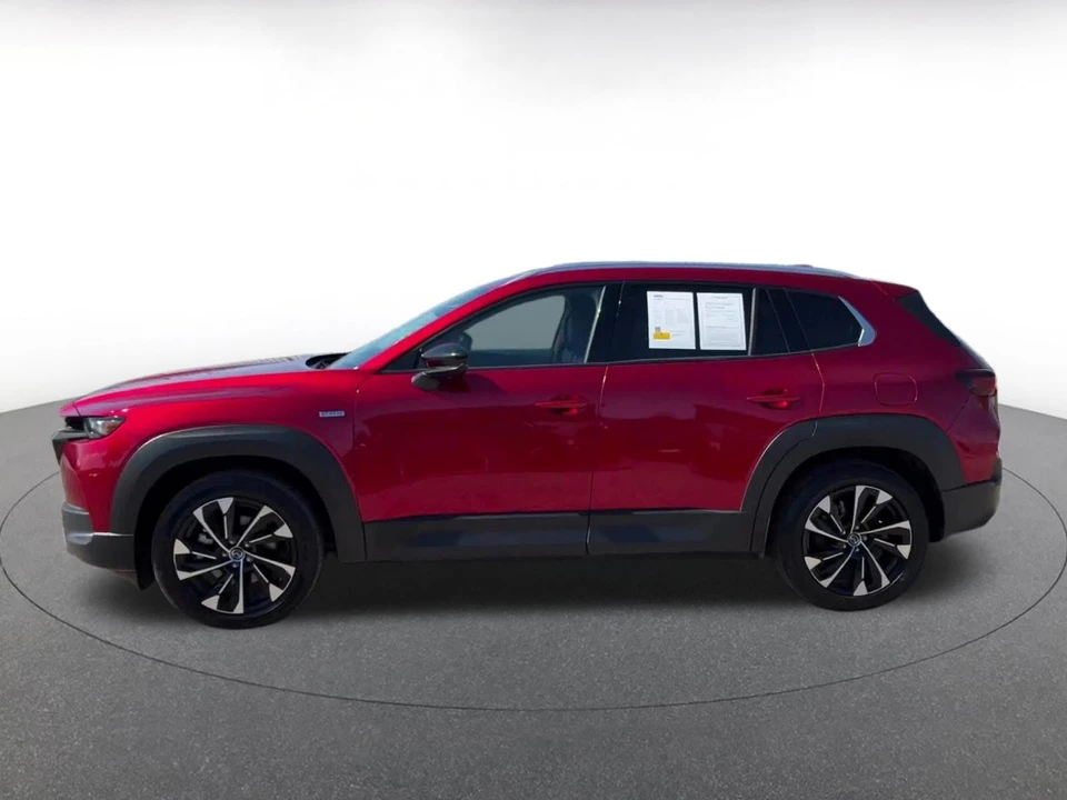 2025 Mazda CX-50 - Image 7 of 31