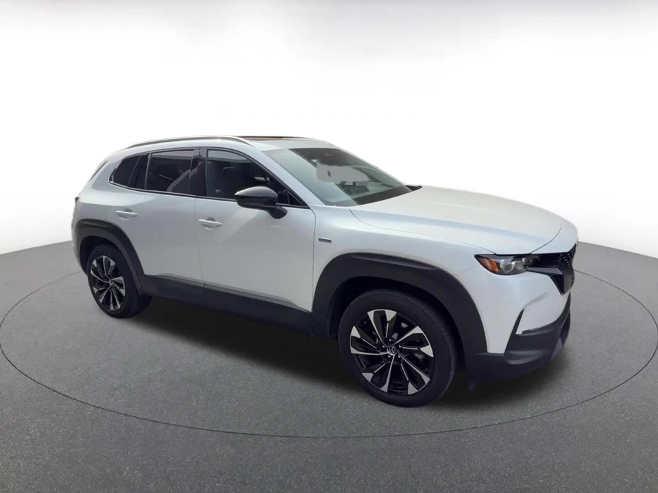 2025 Mazda CX-50 - Image 2 of 31
