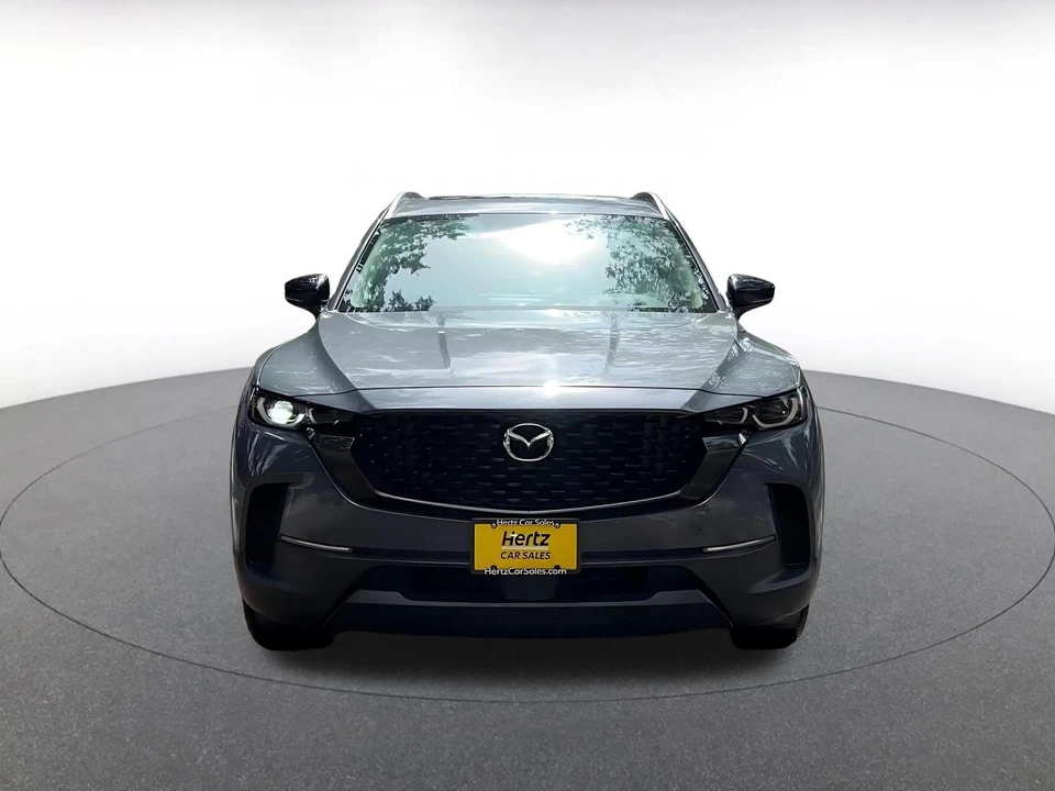 2025 Mazda CX-50 - Image 4 of 31
