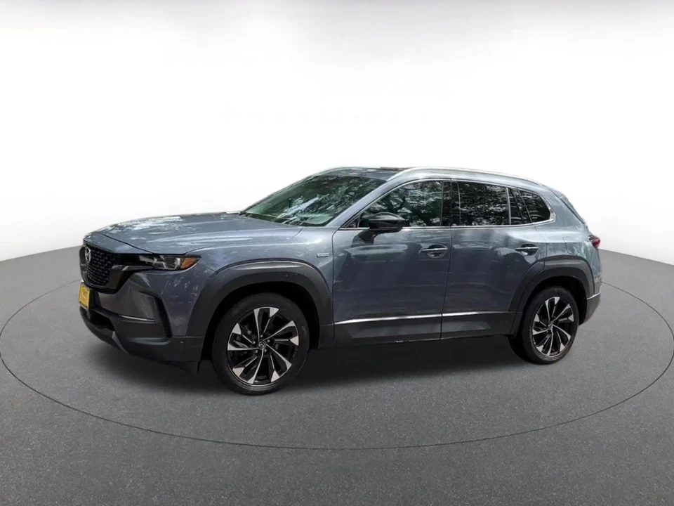 2025 Mazda CX-50 - Image 9 of 31