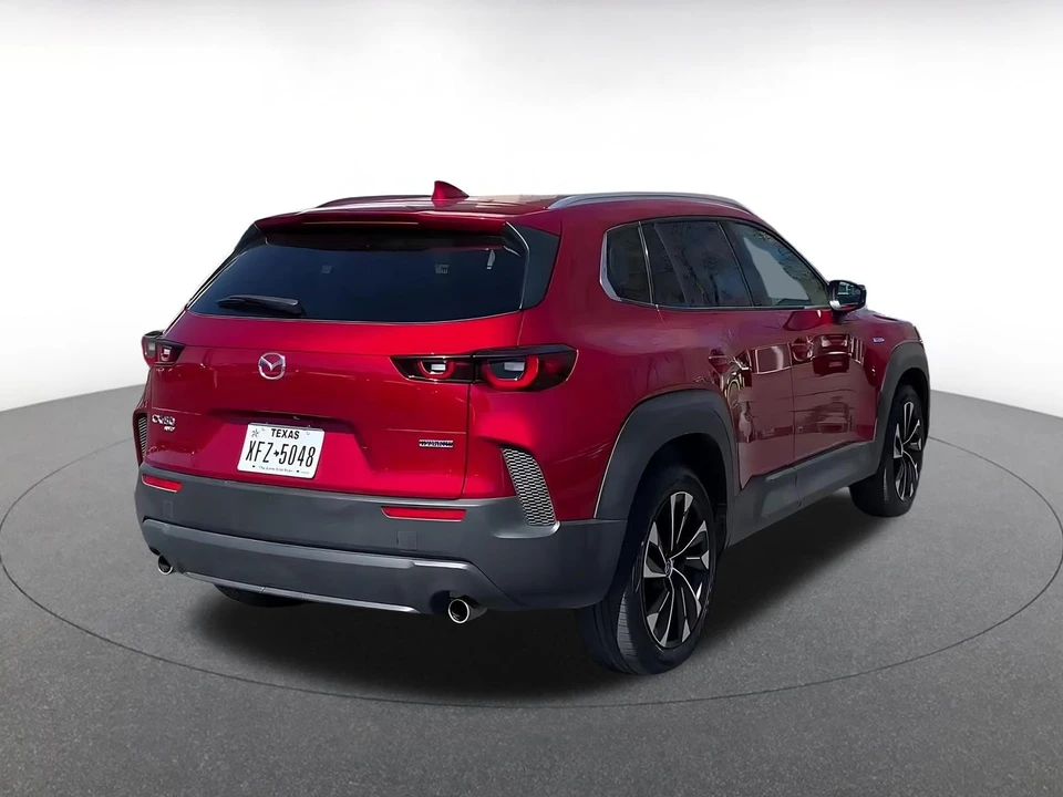 2025 Mazda CX-50 - Image 11 of 31