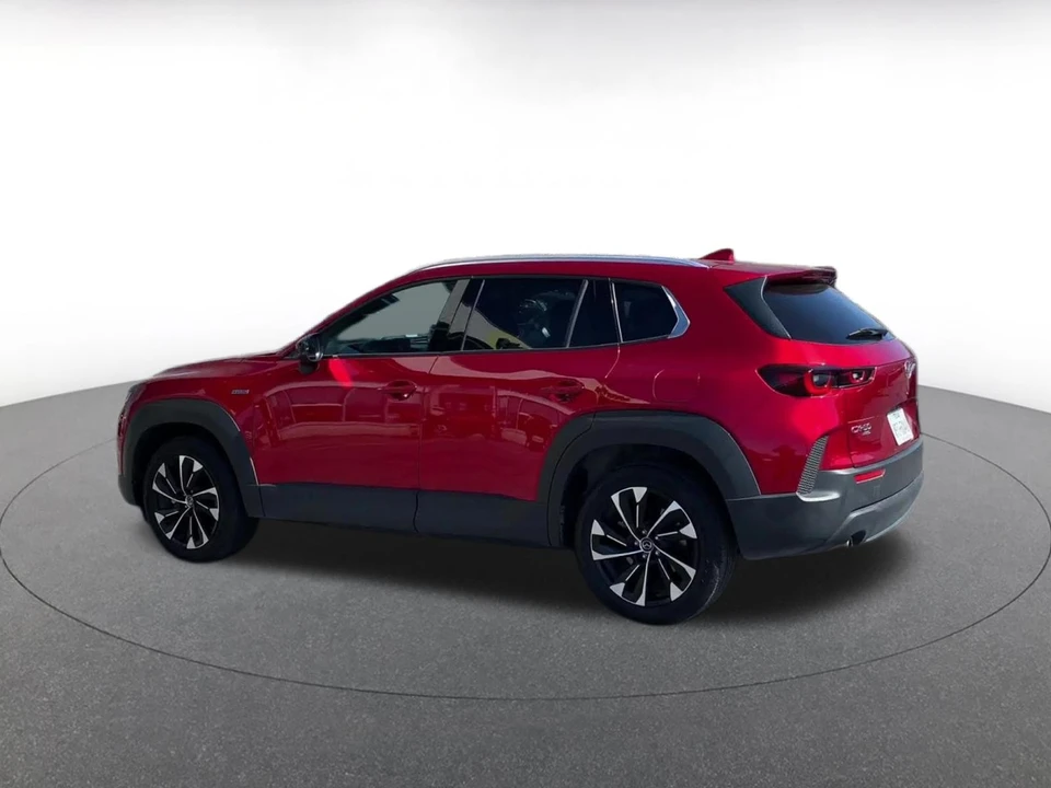 2025 Mazda CX-50 - Image 8 of 31