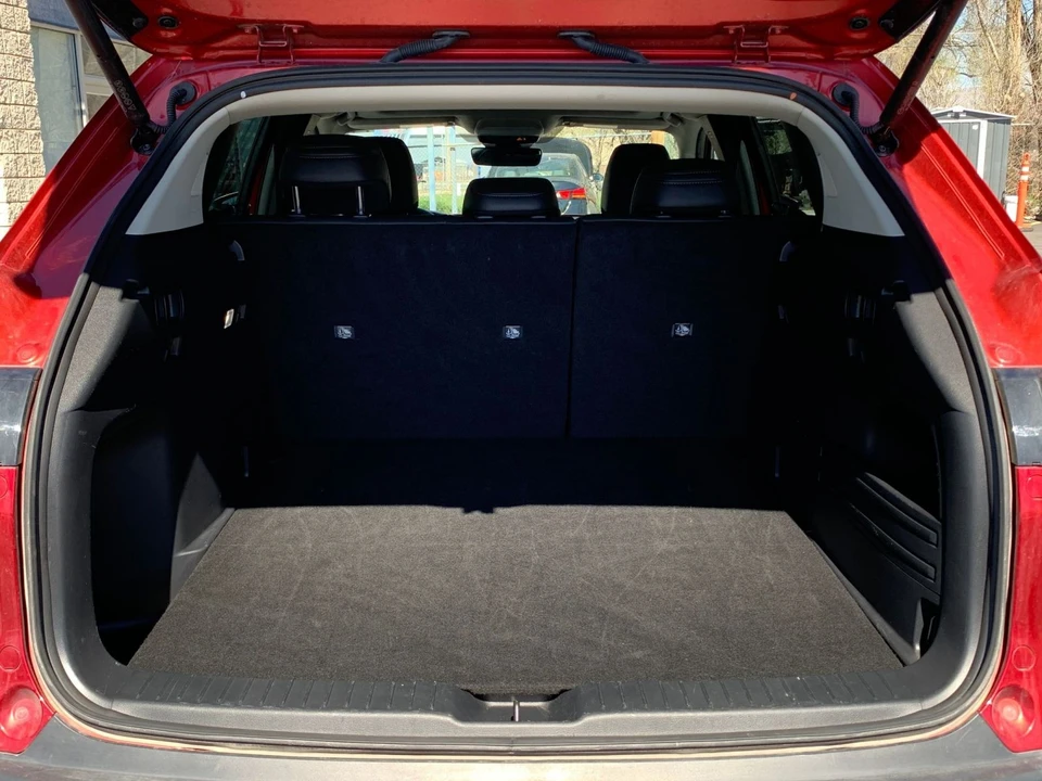 2025 Mazda CX-50 - Image 28 of 31