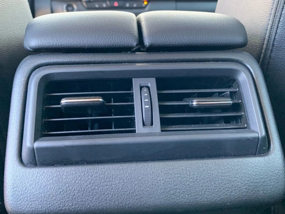 2025 Mazda CX-50 - Image 20 of 31