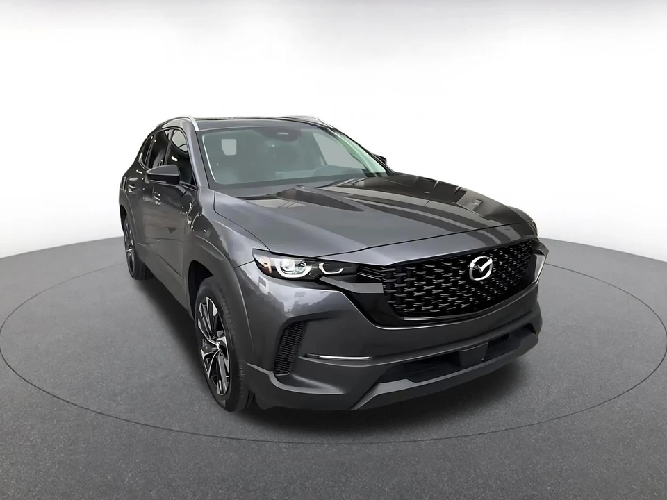 2025 Mazda CX-50 - Image 3 of 31