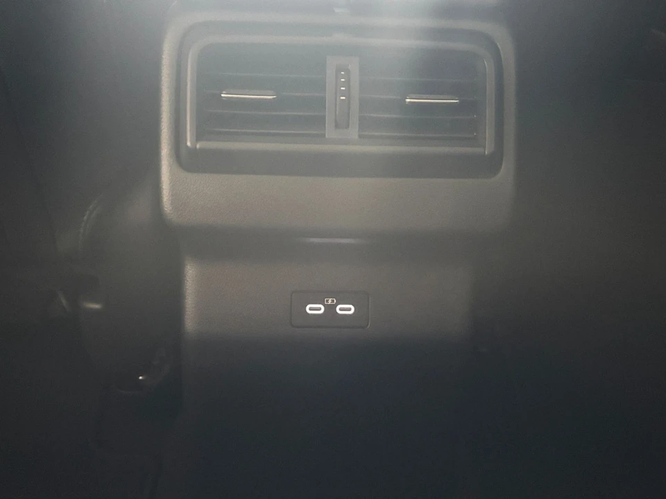 2025 Mazda CX-50 - Image 26 of 31