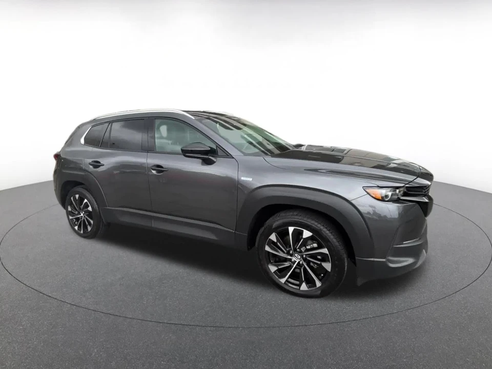 2025 Mazda CX-50 - Image 2 of 31