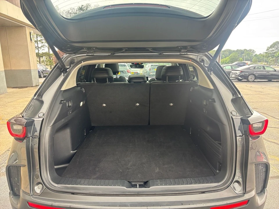 2025 Mazda CX-50 - Image 30 of 31
