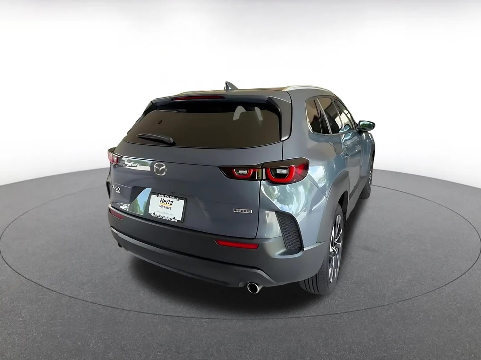 2025 Mazda CX-50 - Image 14 of 31