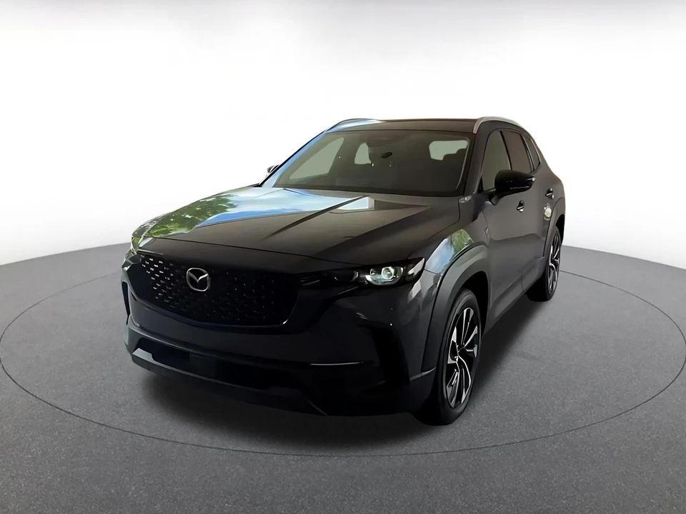 2025 Mazda CX-50 - Image 4 of 31